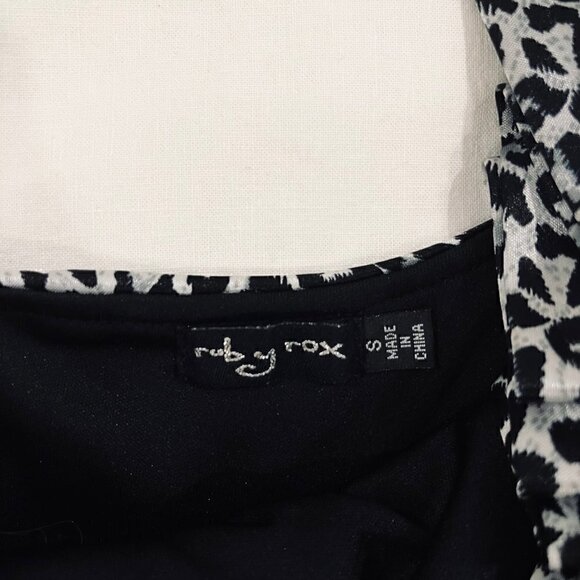 Ruby Rox Leopard Cheetah Animal Print Stretchy Bodycon Cocktail Dress Small - Picture 8 of 9